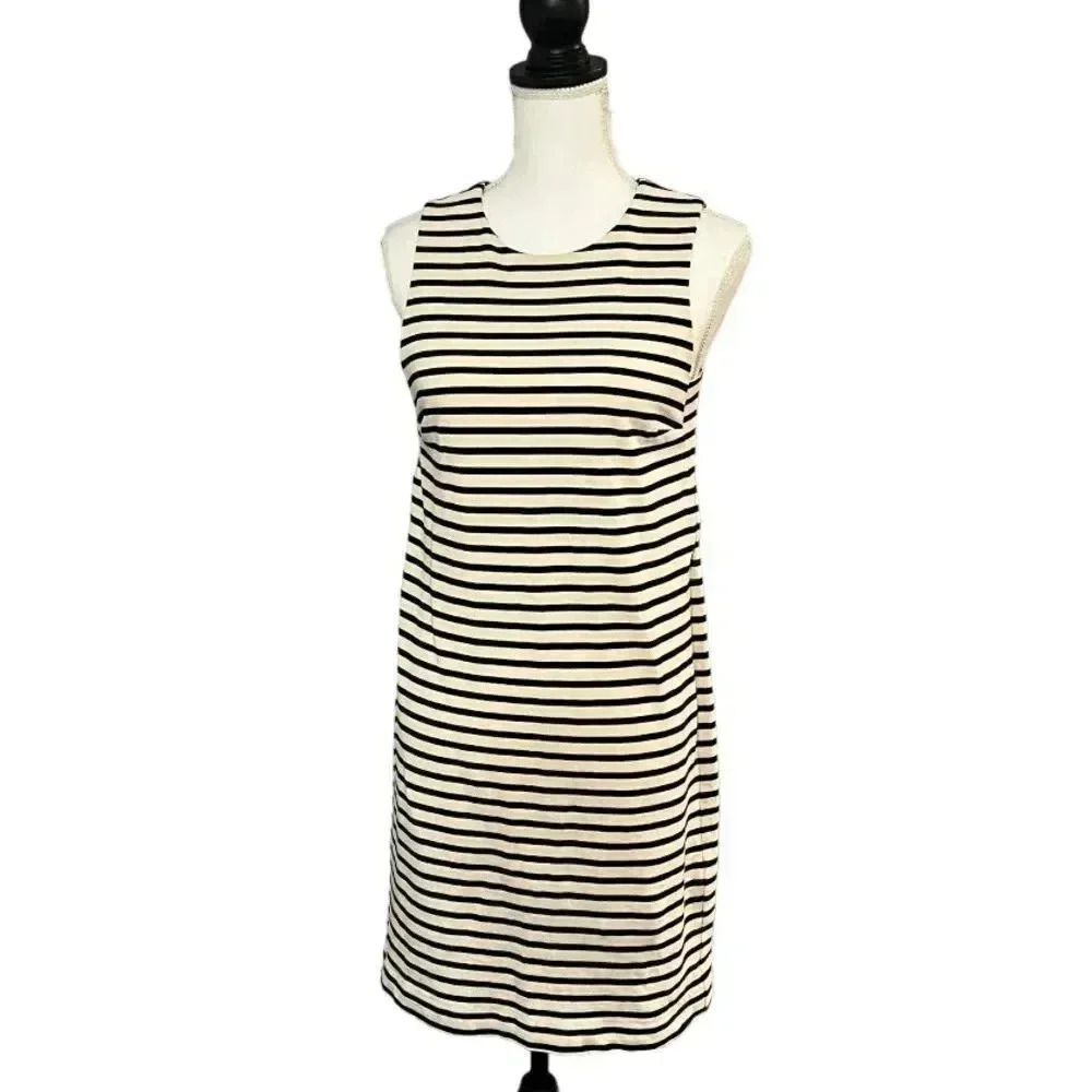 Fossil size S EUC with back zip and bust gusset